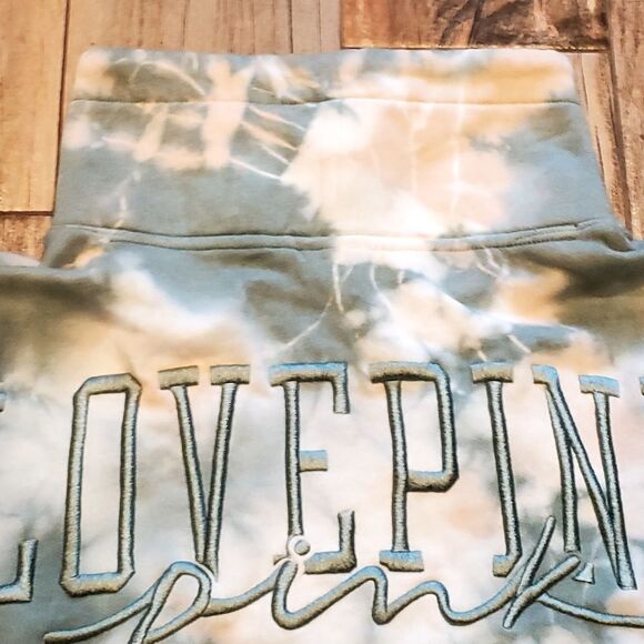 🔹️Victoria's Secret PINK Optic White Seasalt Tie Dye Cowl Neck Sweatshirt Small - Picture 7 of 12